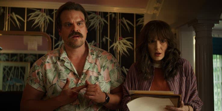 david harbour and winona ryder in stranger things 3