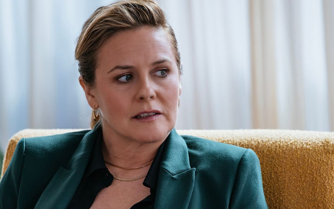Potwierdzono drugi sezon serialu „Irish Blood”: Alicia Silverstone powraca po zakończeniu odcinka